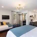 King Suite And Twin Boutique Hotel 2 Floor